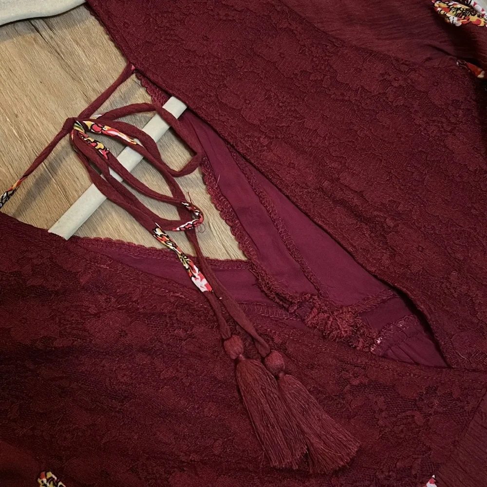 NWT ALTAR’D STATE burgundy floral boho mini dress. Size XS. - Picture 4 of 4